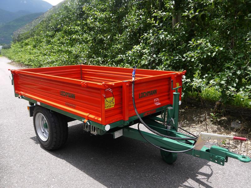 Produkte Lochmann Fahrzeugbau Anhänger für Traktoren